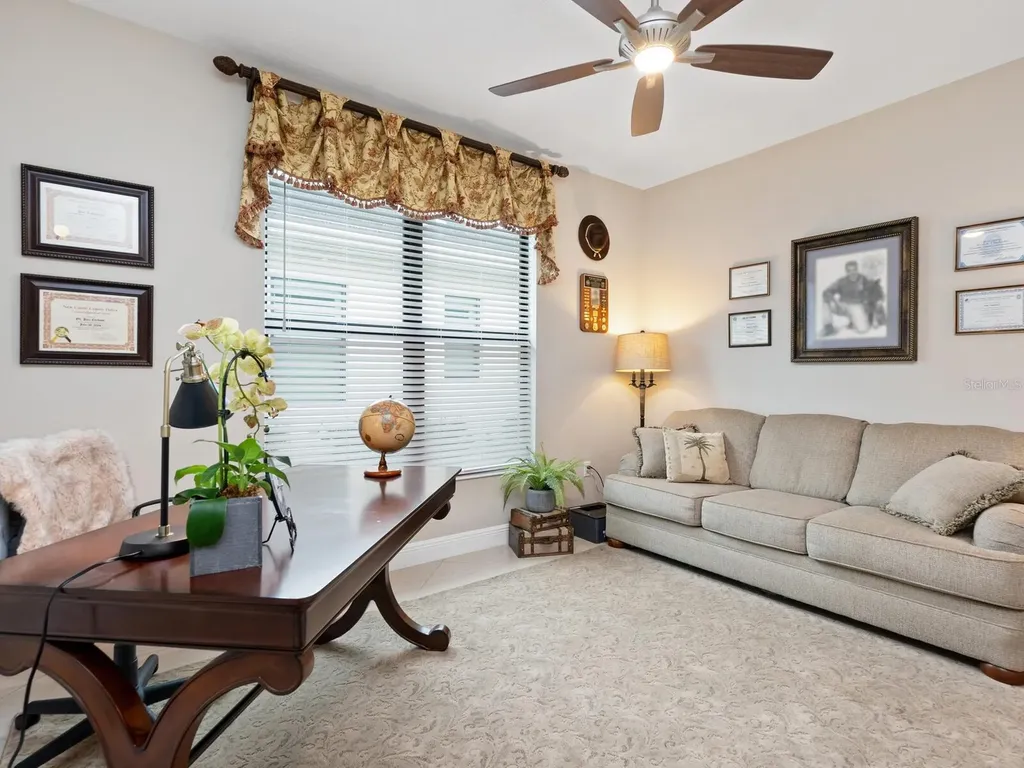4925 Surfside Circle Bradenton FL 34211