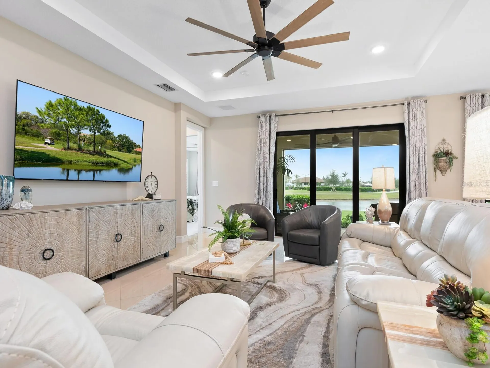 4925 Surfside Circle Bradenton FL 34211
