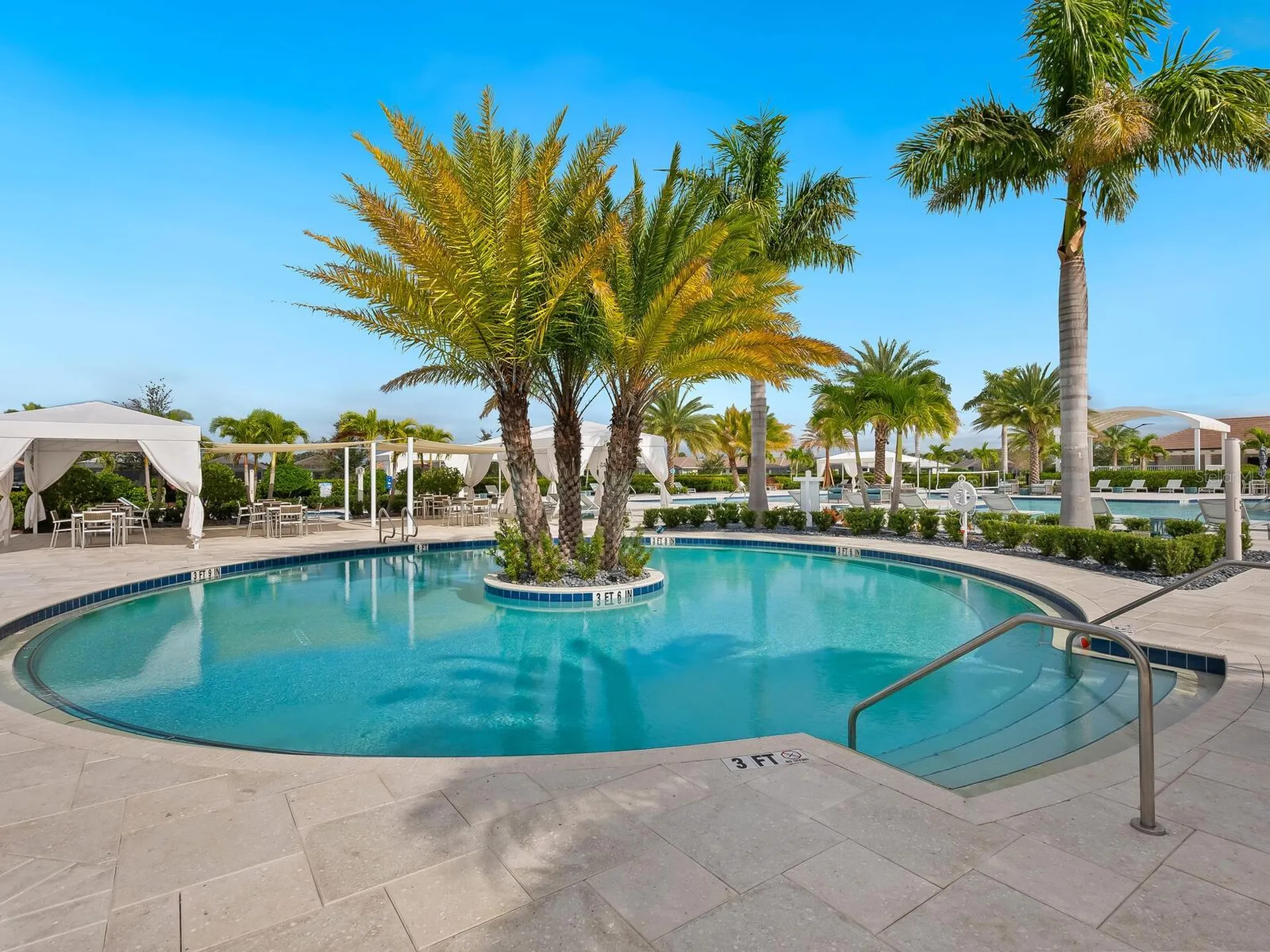 4925 Surfside Circle Bradenton FL 34211