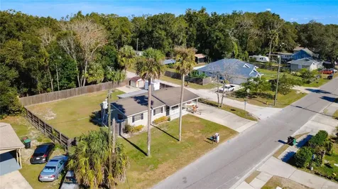 5511 King Avenue Zellwood FL 32798