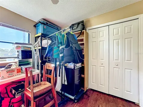5511 King Avenue Zellwood FL 32798