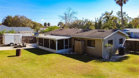 5511 King Avenue Zellwood FL 32798