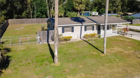 5511 King Avenue Zellwood FL 32798