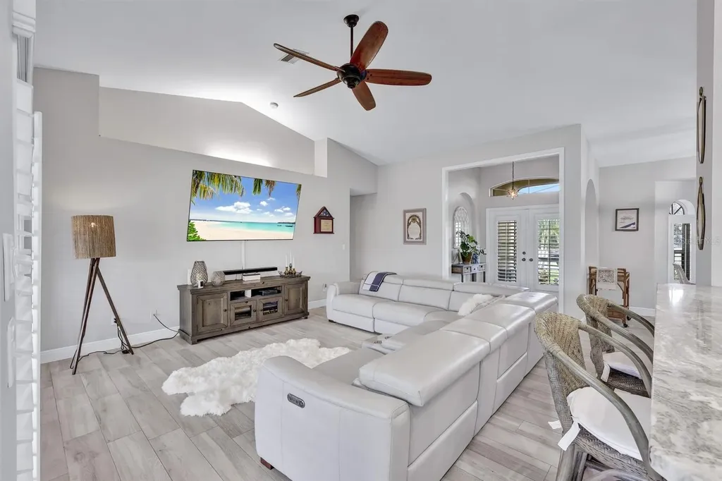 4328 SW 18th Avenue Cape Coral FL 33914