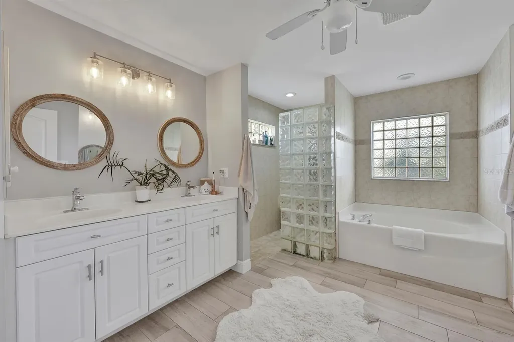 4328 SW 18th Avenue Cape Coral FL 33914