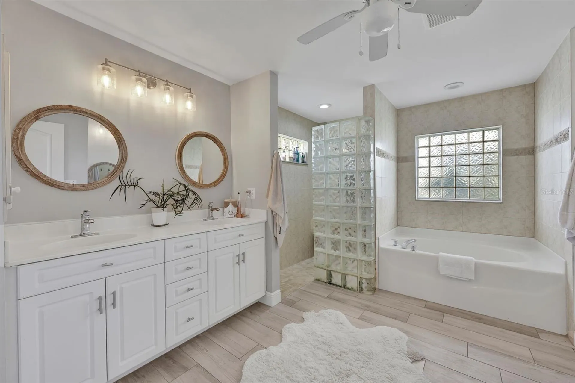 4328 SW 18th Avenue Cape Coral FL 33914