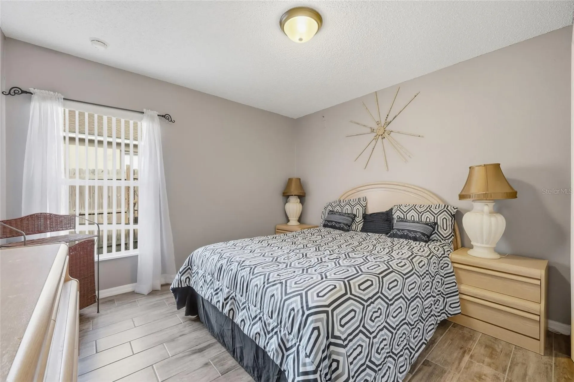 2219 Merry Road Tavares FL 32778