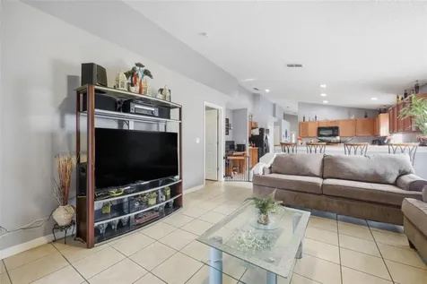 2219 Merry Road Tavares FL 32778
