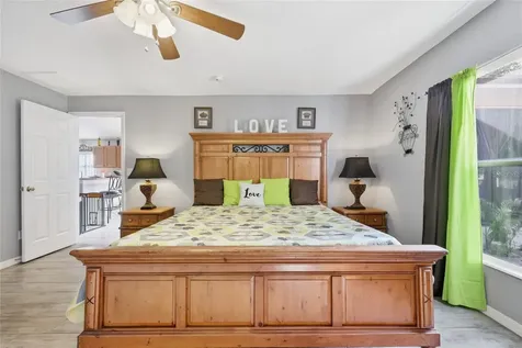 2219 Merry Road Tavares FL 32778