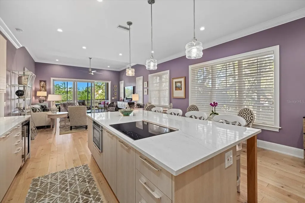 5246 Avenida Del Mare Sarasota FL 34242