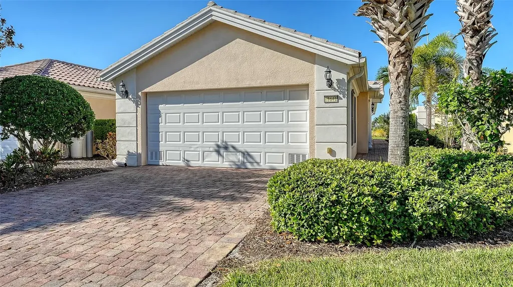 11641 Garessio Lane Sarasota FL 34238