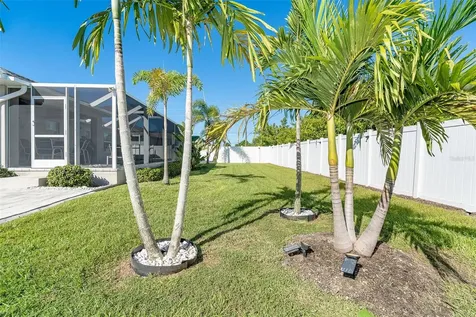 11020 Jacqueline Avenue Englewood FL 34224