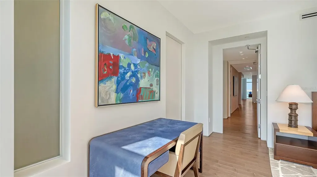 280 Golden Gate Point Sarasota FL 34236