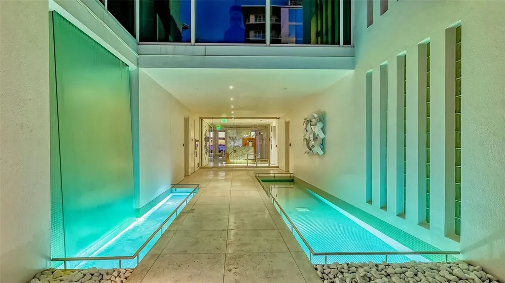 280 Golden Gate Point Sarasota FL 34236