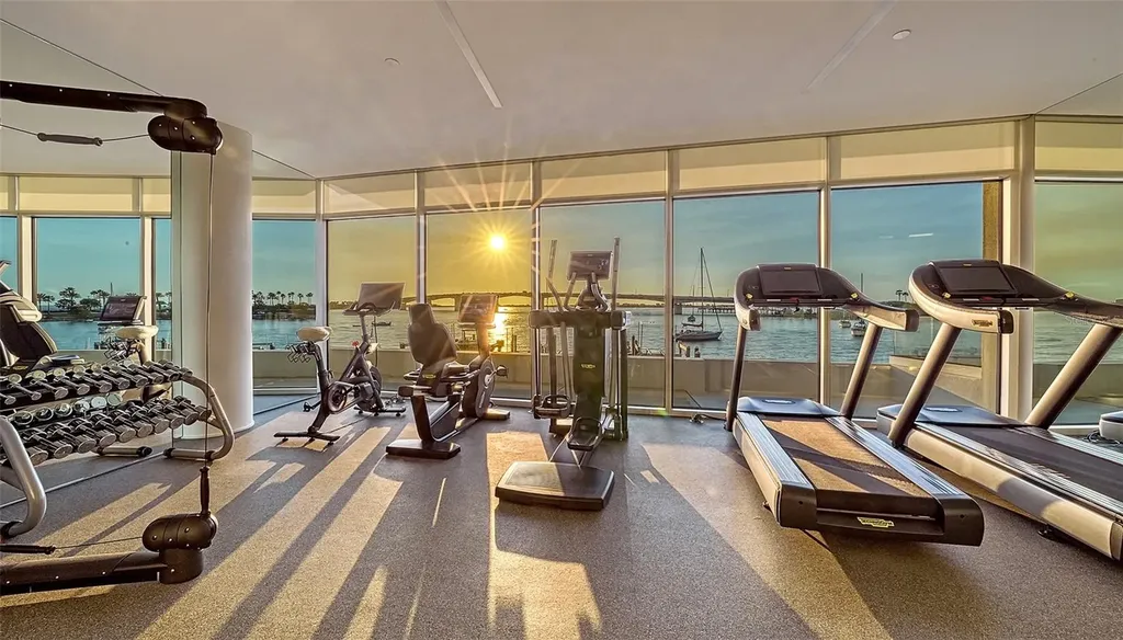 280 Golden Gate Point Sarasota FL 34236