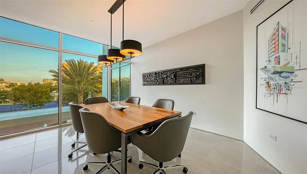 280 Golden Gate Point Sarasota FL 34236