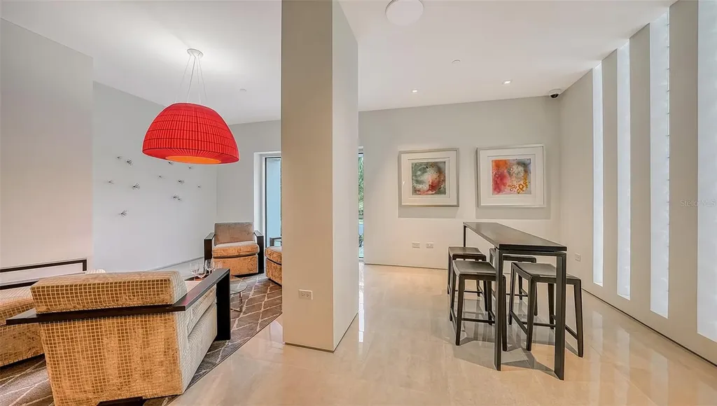 280 Golden Gate Point Sarasota FL 34236