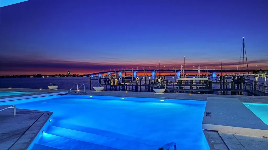 280 Golden Gate Point Sarasota FL 34236