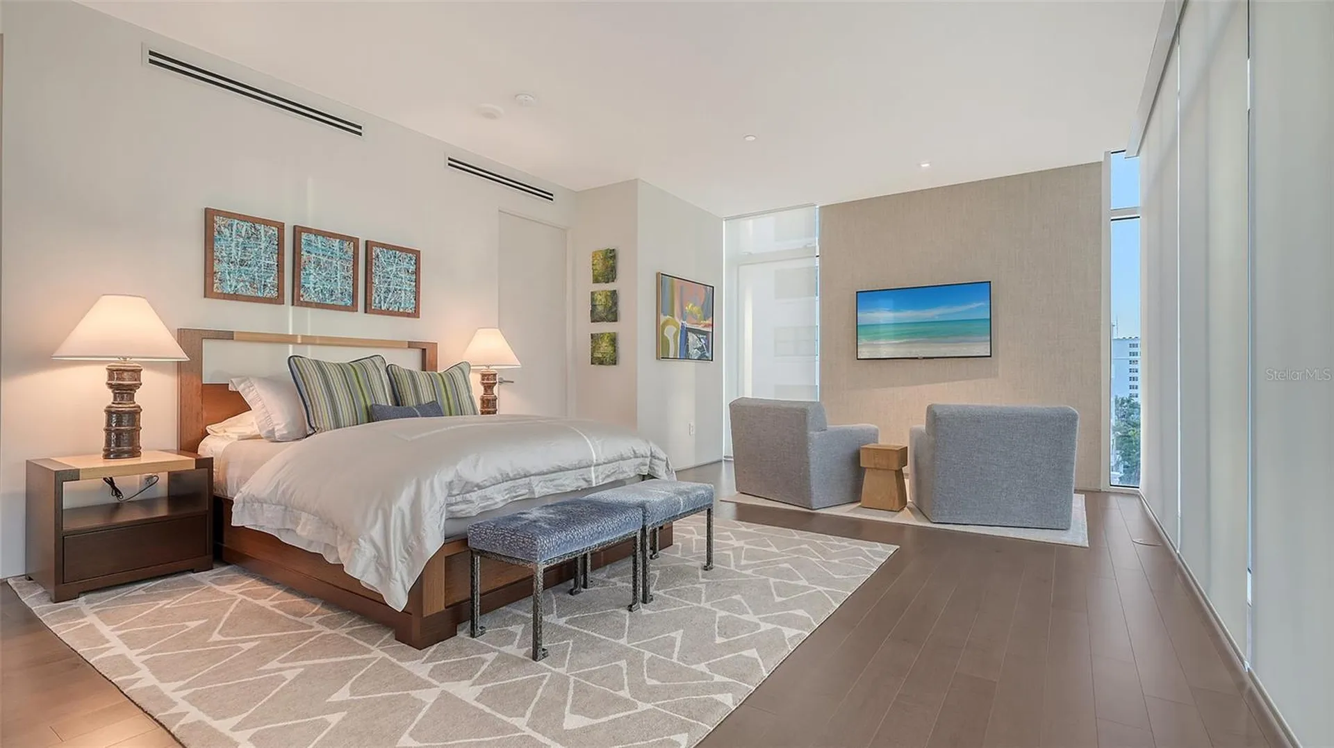 280 Golden Gate Point Sarasota FL 34236