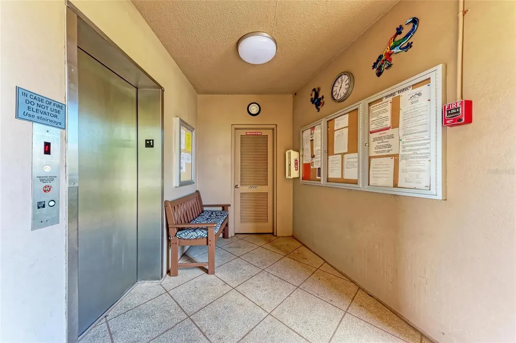 4040 Ironwood Circle Bradenton FL 34209