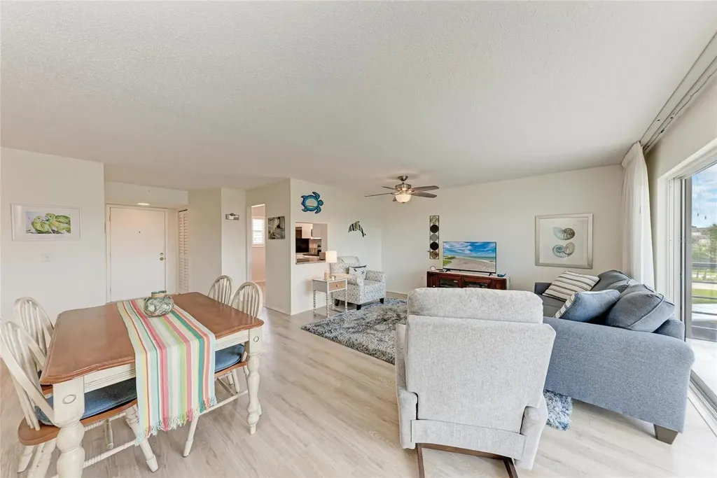 4040 Ironwood Circle Bradenton FL 34209
