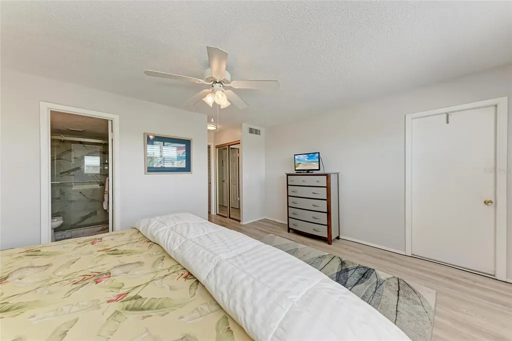 4040 Ironwood Circle Bradenton FL 34209