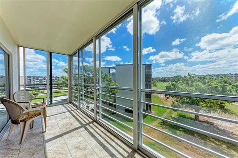 4040 Ironwood Circle Bradenton FL 34209