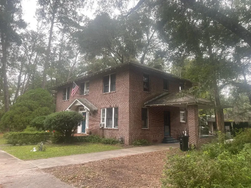 635 NE 9th Avenue Gainesville FL 32601