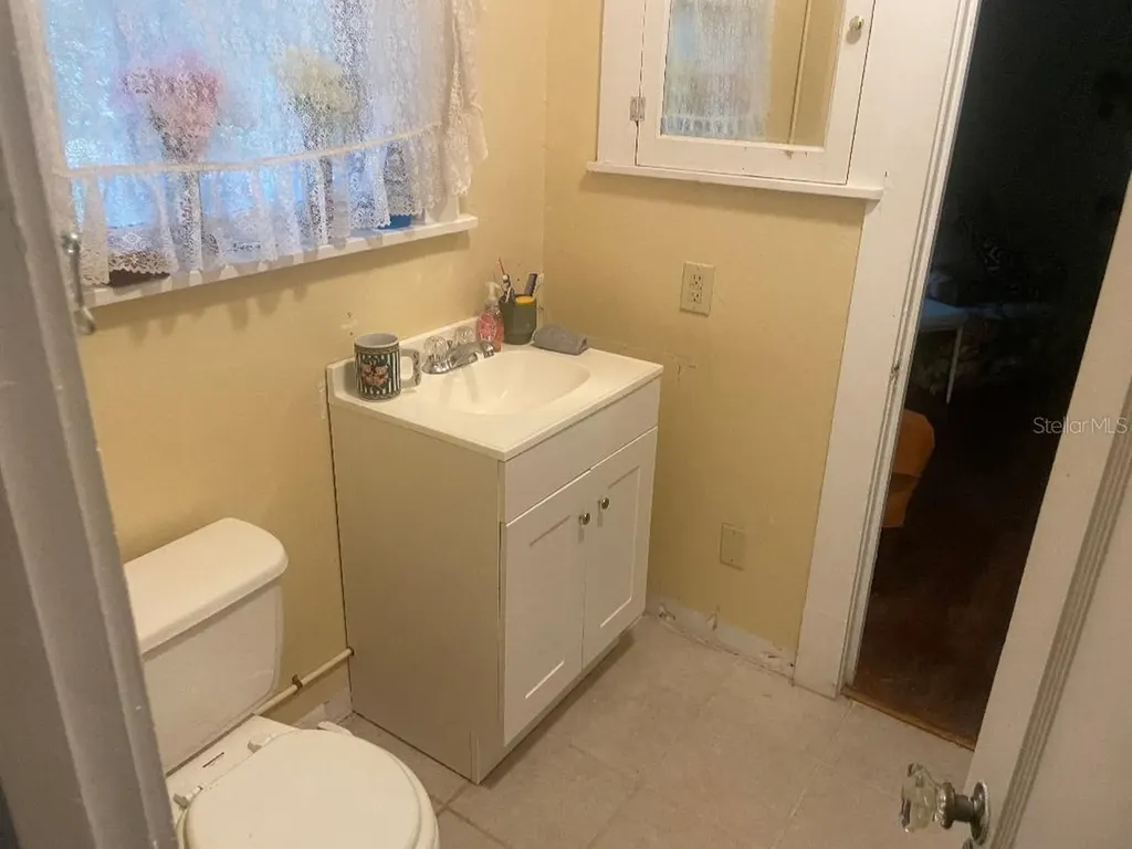 635 NE 9th Avenue Gainesville FL 32601