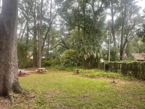 635 NE 9th Avenue Gainesville FL 32601