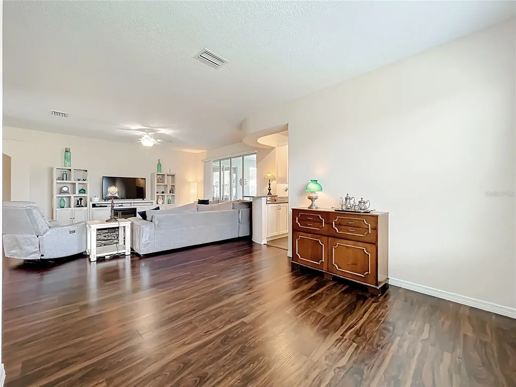 26812 Augusta Springs Circle Leesburg FL 34748