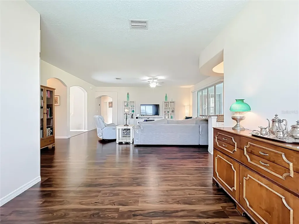 26812 Augusta Springs Circle Leesburg FL 34748