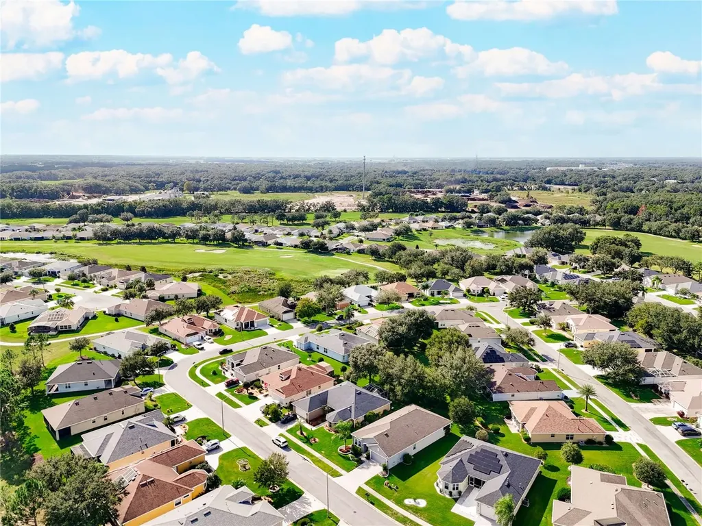 26812 Augusta Springs Circle Leesburg FL 34748