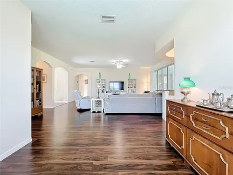 26812 Augusta Springs Circle Leesburg FL 34748