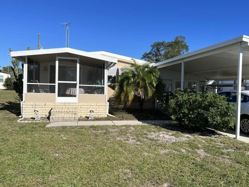 9072 Lake Point Boulevard Lake Wales FL 33898