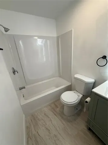 2604 Hidden Lake Drive N Sarasota FL 34237