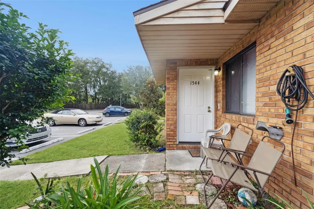 1544 Franklin Circle Daytona Beach FL 32117