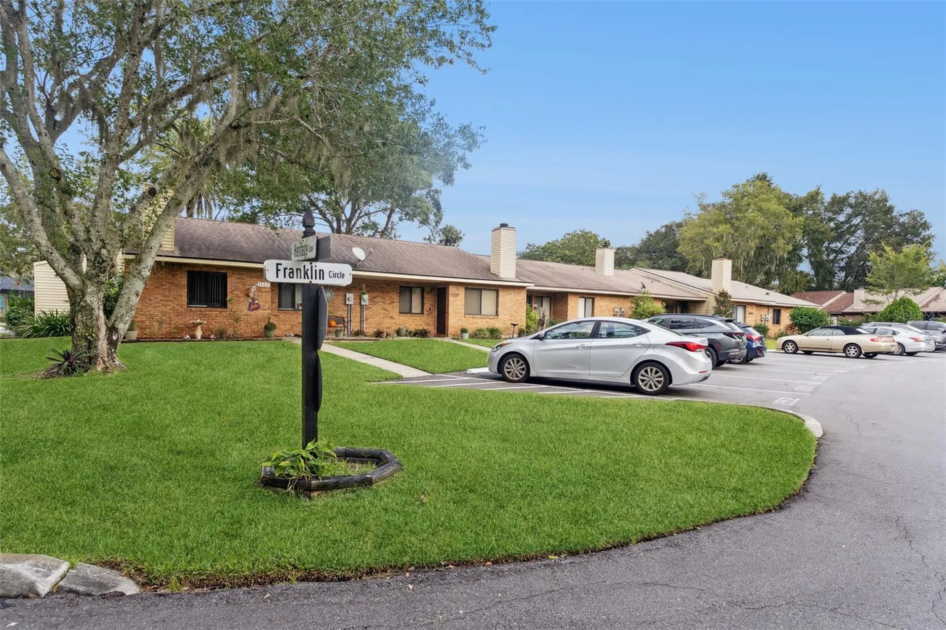 1544 Franklin Circle Daytona Beach FL 32117