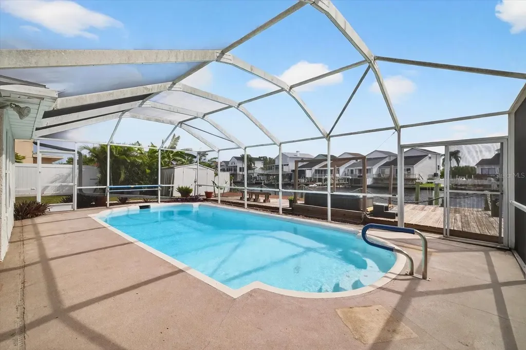 5312 Flora Avenue Holiday FL 34690