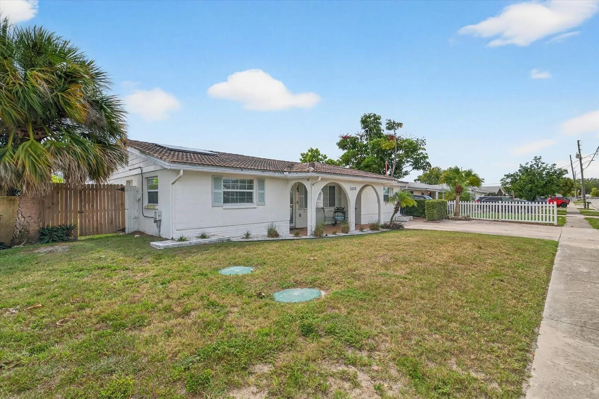 5312 Flora Avenue Holiday FL 34690