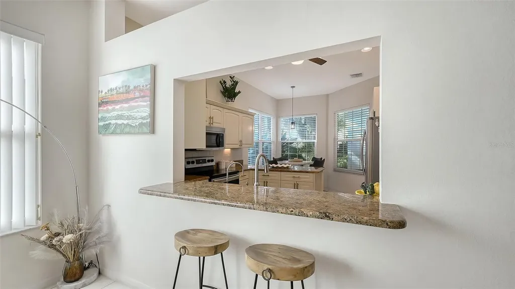 560 Fallbrook Drive Venice FL 34292