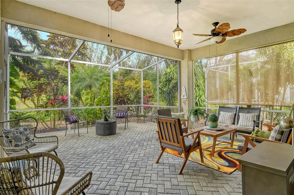 560 Fallbrook Drive Venice FL 34292