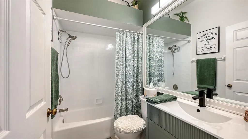 560 Fallbrook Drive Venice FL 34292
