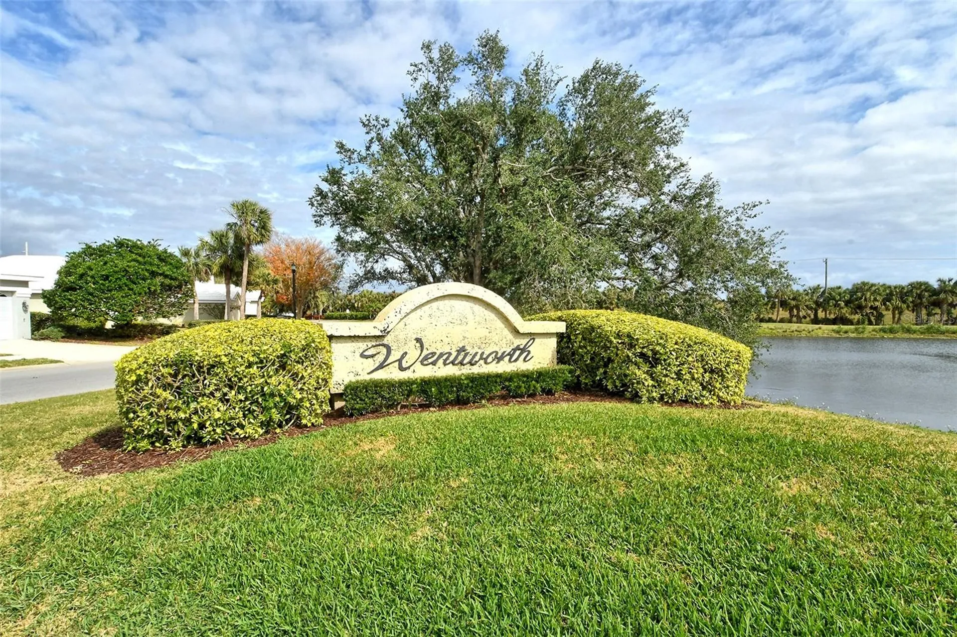560 Fallbrook Drive Venice FL 34292