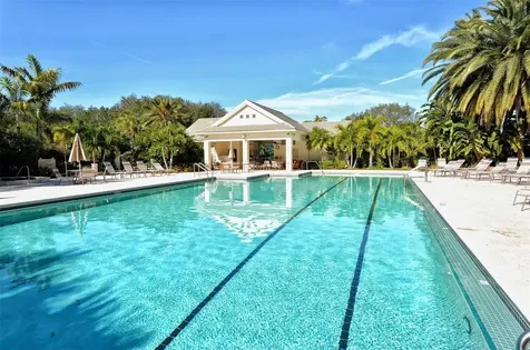 560 Fallbrook Drive Venice FL 34292