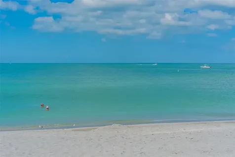 560 Fallbrook Drive Venice FL 34292