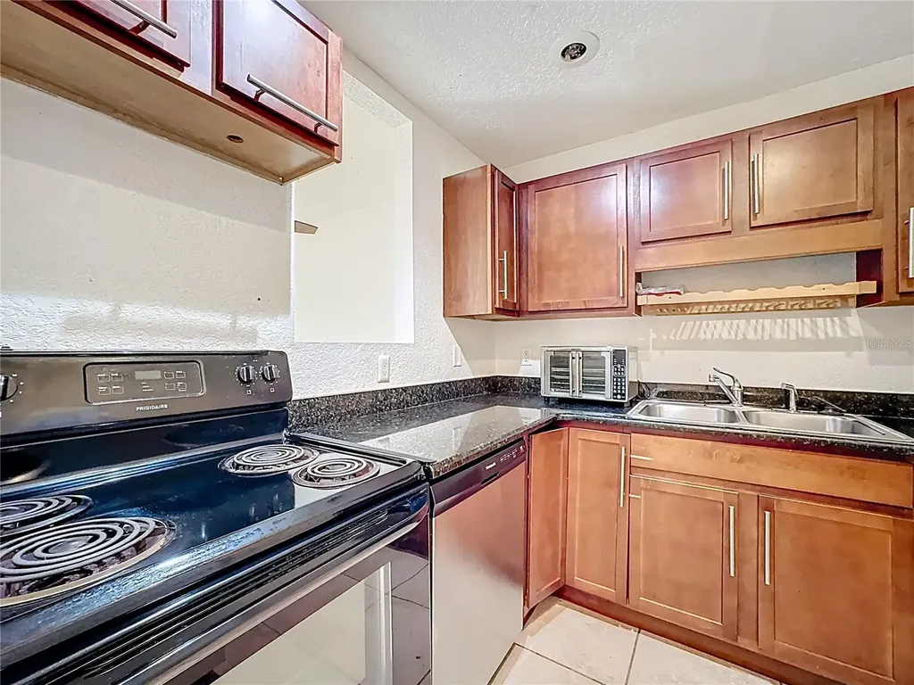 1928 Conway Road Orlando FL 32812