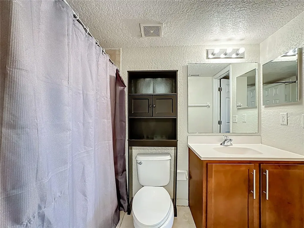 1928 Conway Road Orlando FL 32812