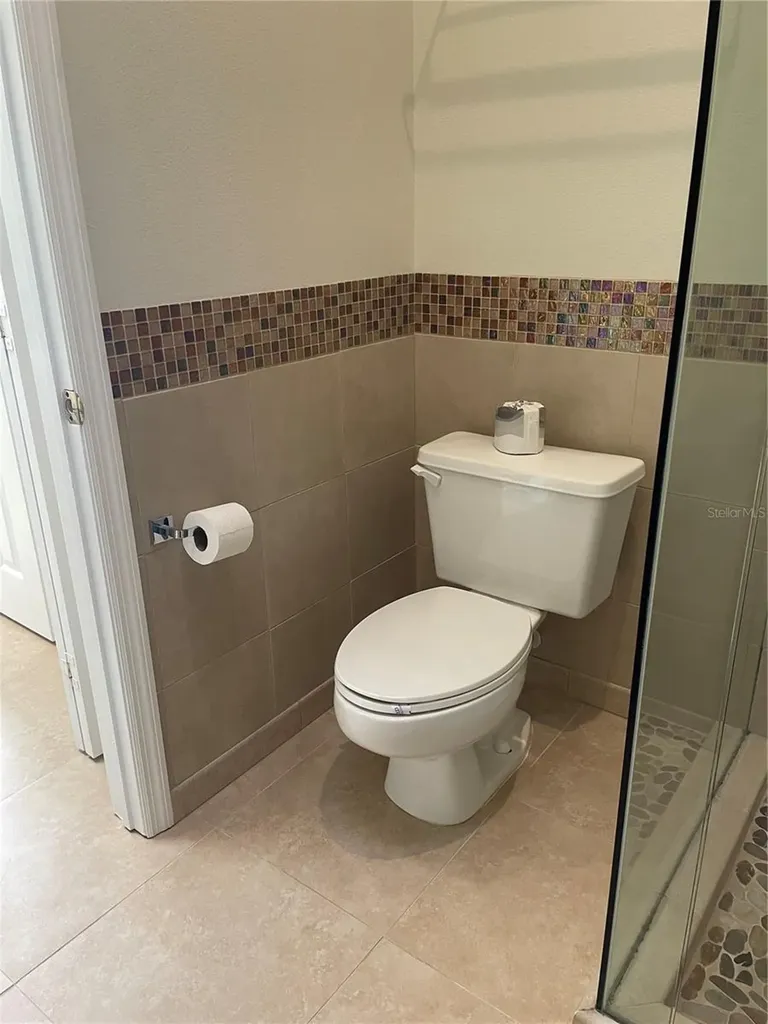 323 Madeira Circle Tierra Verde FL 33715