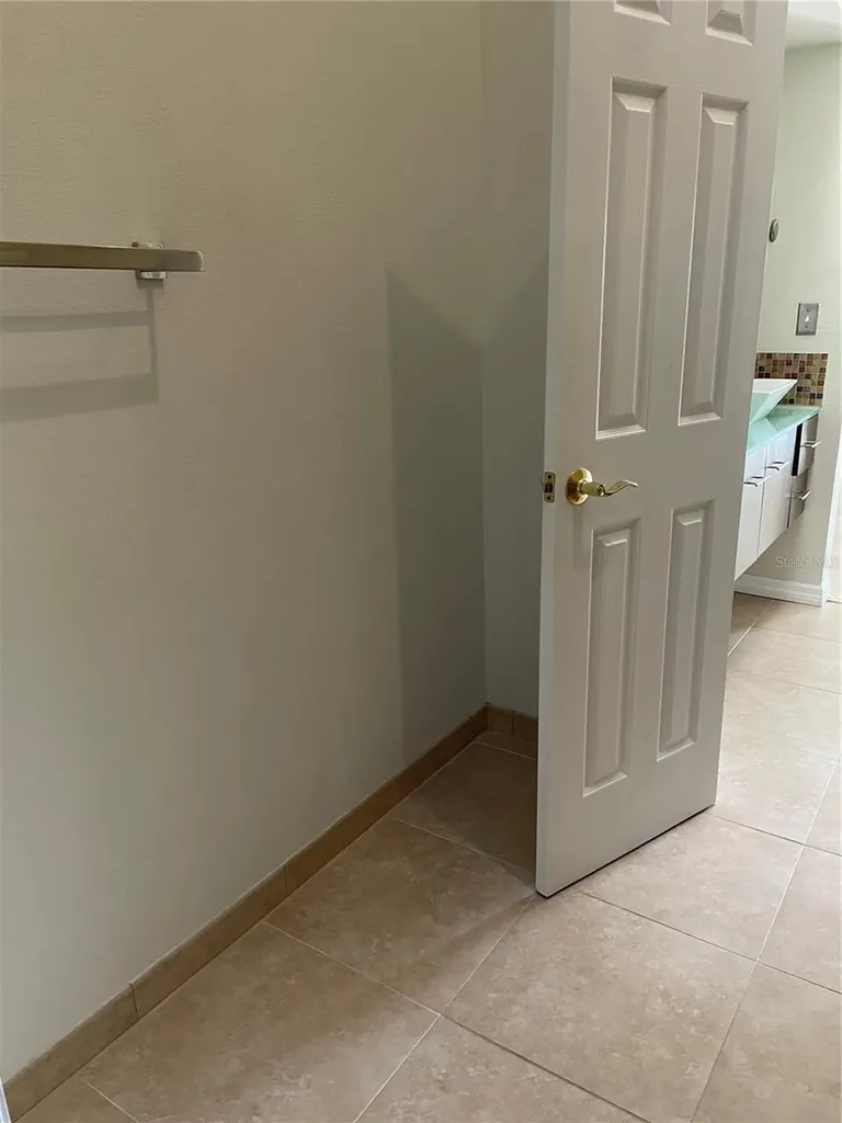 323 Madeira Circle Tierra Verde FL 33715
